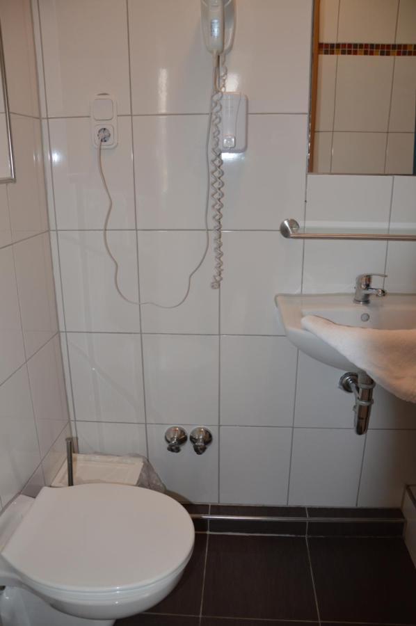Hotel Colonia Luaran gambar